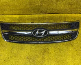 Решетка радиатора Hyundai / KIA