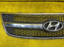 Решетка радиатора HYUNDAI GRAND STAREX/H1 2008/Цвет EC 865604H000 TQ D4CB, передняя