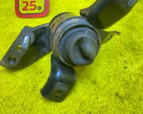 Подушка двигателя TOYOTA