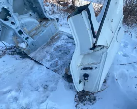 Крыло заднее TOYOTA