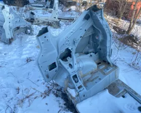 Крыло заднее TOYOTA