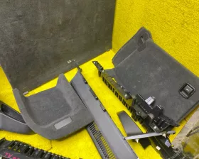 Обшивка багажника BMW