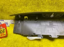 Пластик замка багажника FORD EXPLORER 2011/Цвет UH DB5Z7842624CB U502 ECOBOOST20/T20HDTX/PDED/HDTX/2.0-ECOBOOST-240/TPBA/TPWA/204PT/B4204T7, задний
