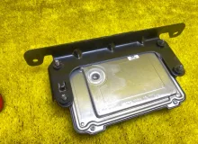 Блок управления двс FORD EXPLORER 2011/Цвет UH DB5A12A650XB U502 ECOBOOST20/T20HDTX/PDED/HDTX/2.0-ECOBOOST-240/TPBA/TPWA/204PT/B4204T7, передний