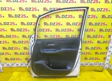 Дверь боковая TOYOTA VOXY/NOAH/ESQUIRE 2014/Цвет 070 6700128250 ZRR80G/ZRR80W/ZRR80/ZRR85G/ZRR85W/ZRR85/ZWR80/ZWR80G/ZWR80W 2ZRFXE, передняя правая