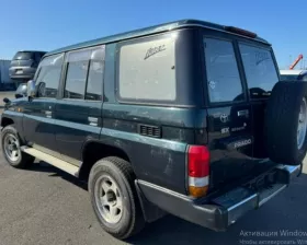 Стекло собачника TOYOTA