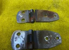 Петля дверная SUZUKI JIMNY/JIMNY SIERRA/SAMURAI ЛЕВЫЙ|ПРАВЫЙ|1994 6931080110 JB31W/SJ413Q/SJ413V G13B, передняя правая