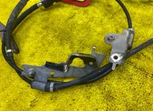 Трос переключения акпп TOYOTA VOXY/NOAH 2010/Цвет 070 3382028471 ZRR75G/ZRR75W/ZRR75/ZRR70W/ZRR70G/ZRR70 3ZRFAE, передний