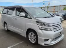 Коллектор впускной TOYOTA ALPHARD/VELLFIRE/BLADE/CAMRY/ESTIMA/MARK X ZIO/PREVIA/TARAGO 2009/Цвет 1F7 1719031081 GGH20W/GGH20/GGH25W/GGH25/GRE156H/GSV40L/GSV50L/GSR50W/GSR55W/GGA10 2GRFE, передний