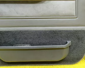 Обшивка дверей Toyota
