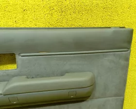 Обшивка дверей Toyota