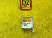 Блок управления airbag TOYOTA WISH 2012/Цвет 1F7 8917068060 ZGE25W/ZGE25G/ZGE25/ZGE20/ZGE20G/ZGE20W/ZGE21/ZGE21G/ZGE22/ZGE22W 2ZRFAE, передний