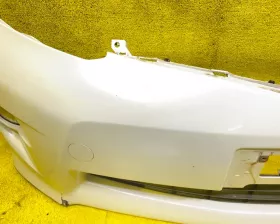 Бампер TOYOTA