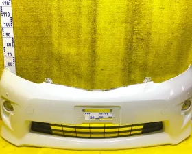 Бампер TOYOTA
