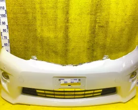 Бампер TOYOTA