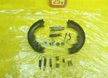 Механизм стояночного тормоза TOYOTA LAND CRUISER PRADO 1996/Цвет 26Z KZJ78W/KZJ78G/KZJ71G/KZJ71W 1KZTE, задний левый
