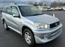 Колпак запасного колеса TOYOTA RAV4 2002/Цвет 1D4 6477342010 ACA21W/ACA21/ACA20W/ACA20/ACA22/ACA23/ACA26/ACA28/ZCA25/ZCA25W/ZCA26/ZCA26W 1AZFSE, задний