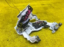 Ролик раздвижной двери TOYOTA ALPHARD/VELLFIRE 2008/Цвет 070 6832058020 GGH20W/GGH20/GGH25W/GGH25/ANH20W/ANH20/ANH25W/ANH25/ATH20W/ATH20 2GRFE, задний левый