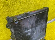 Радиатор основной TOYOTA LAND CRUISER PRADO 1996/Цвет 26Z 1640067020 KZJ78W/KZJ78G/KZJ71G/KZJ71W 1KZTE, передний