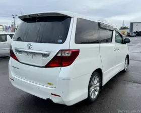 Накладка на крыло TOYOTA