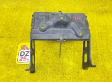 Крепление аккумулятора TOYOTA LAND CRUISER PRADO 1995/Цвет 2BJ 7440360111 KZJ78W/KZJ78G/KZJ71G/KZJ71W 1KZTE, переднее левое