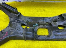 Балка под двс HONDA VEZEL 2015 50200T7D023 RU4/RU2 LEB, передняя