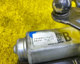 Доводчик двери пятой TOYOTA