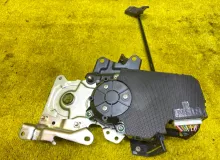Доводчик двери пятой TOYOTA ALPHARD/VELLFIRE 2008/Цвет 1E4 8500759025 GGH20W/GGH20/GGH25W/GGH25/ANH20W/ANH20/ANH25W/ANH25/ATH20W/ATH20 2GRFE, задний