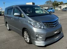 Доводчик двери пятой TOYOTA ALPHARD/VELLFIRE 2008/Цвет 1E4 8500759025 GGH20W/GGH20/GGH25W/GGH25/ANH20W/ANH20/ANH25W/ANH25/ATH20W/ATH20 2GRFE, задний