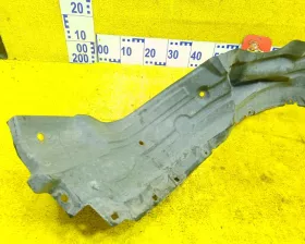 Подкрылок TOYOTA