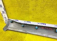 Накладка на порог MITSUBISHI COLT PLUS/COLT 2009/Цвет W13 MR598533WD Z23W/Z27W/Z27A/Z27AG/Z27WG/Z21A/Z21W/Z22A/Z22W/Z23A/Z24A/Z24W/Z25A/Z26A/Z28A 4A91, передняя левая