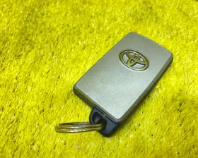 Ключ зажигания TOYOTA