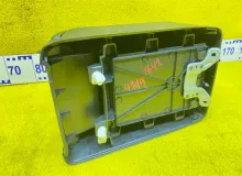 Бардачок между сиденьями TOYOTA ALPHARD/VELLFIRE 2008/Цвет 070 5881058140B0 ANH20W/ANH20/ANH25W/ANH25/ATH20W/ATH20/GGH20W/GGH20/GGH25W/GGH25 2AZFE, передний