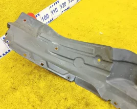 Подкрылок TOYOTA