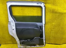 Дверь боковая TOYOTA VOXY/NOAH/ESQUIRE 2016/Цвет 070 6700428560 ZRR80G/ZRR80W/ZRR80/ZRR85G/ZRR85W/ZRR85/ZWR80/ZWR80G/ZWR80W 3ZRFAE, задняя левая
