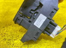 Кнопка ручника NISSAN SERENA 2016/Цвет G41 251755TJ0A GFC27 MR20DD, передняя