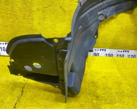 Подкрылок TOYOTA