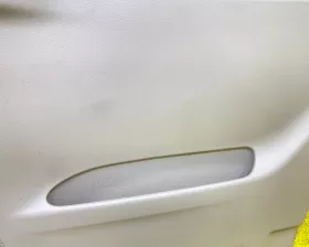 Обшивка дверей Toyota