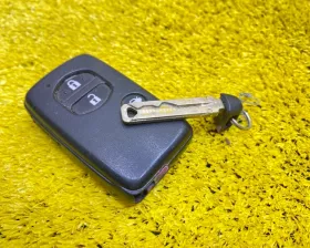 Ключ зажигания TOYOTA
