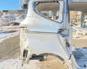 Крыло заднее TOYOTA