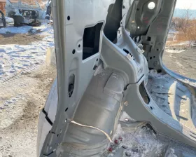 Крыло заднее TOYOTA
