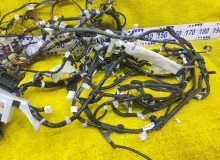 Коса под торпеду TOYOTA SIENTA 2016/Цвет 209 8214552W70 NCP175/NCP175G 1NZFE, передняя