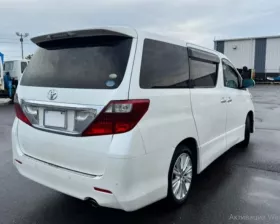 Подголовник Toyota
