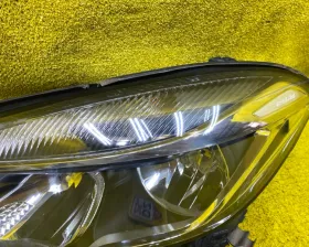 Фара Mercedes-Benz