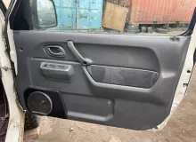 Дверь боковая SUZUKI JIMNY WIDE 1997/Цвет Z2A 6800181A11 JB33W G13B, передняя правая