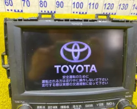 Магнитофон TOYOTA