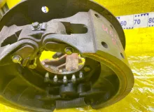 Тормозные колодки КАМАЗ 4308/43253/43253С4 2010 53229350109051 4308/43253/43253С4 4ISBE185/CUMMINS4ISBE185, заднее левое