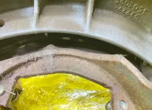 Тормозные колодки КАМАЗ 4308/43253/43253С4 2010 651153501011 4308/43253/43253С4 4ISBE185/CUMMINS4ISBE185, переднее левое