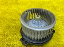 Мотор печки TOYOTA ISIS 2009/Цвет 1F7 8710344080 ZGM10W/ANM10G/ANM10W/ANM15G/ANM15W/ZGM10G/ZGM10W/ZGM11G/ZGM11W/ZGM15G/ZGM15W/ZNM10G 2ZRFAE, передний