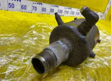 Тормозной ресивер FORD F800 1995/Цвет BW F80/F80330/1FDPF80C4SVA26396 6BTA/CUMMINS 6BTA5.9, задний левый Тормозной ресивер FORD F800 1995/Цвет BW F80/F80330/1FDPF80C4SVA26396 6BTA/CUMMINS 6BTA5.9, задний левый